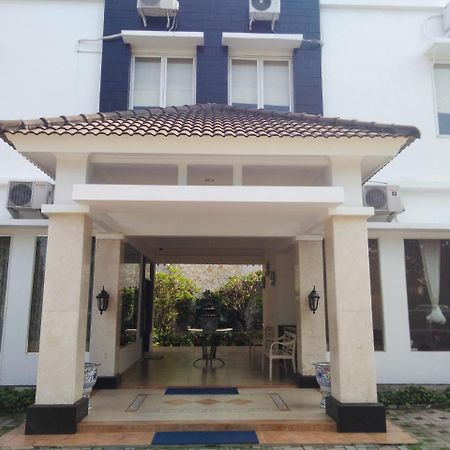 Roemah Moesi Hotel Medan Luaran gambar