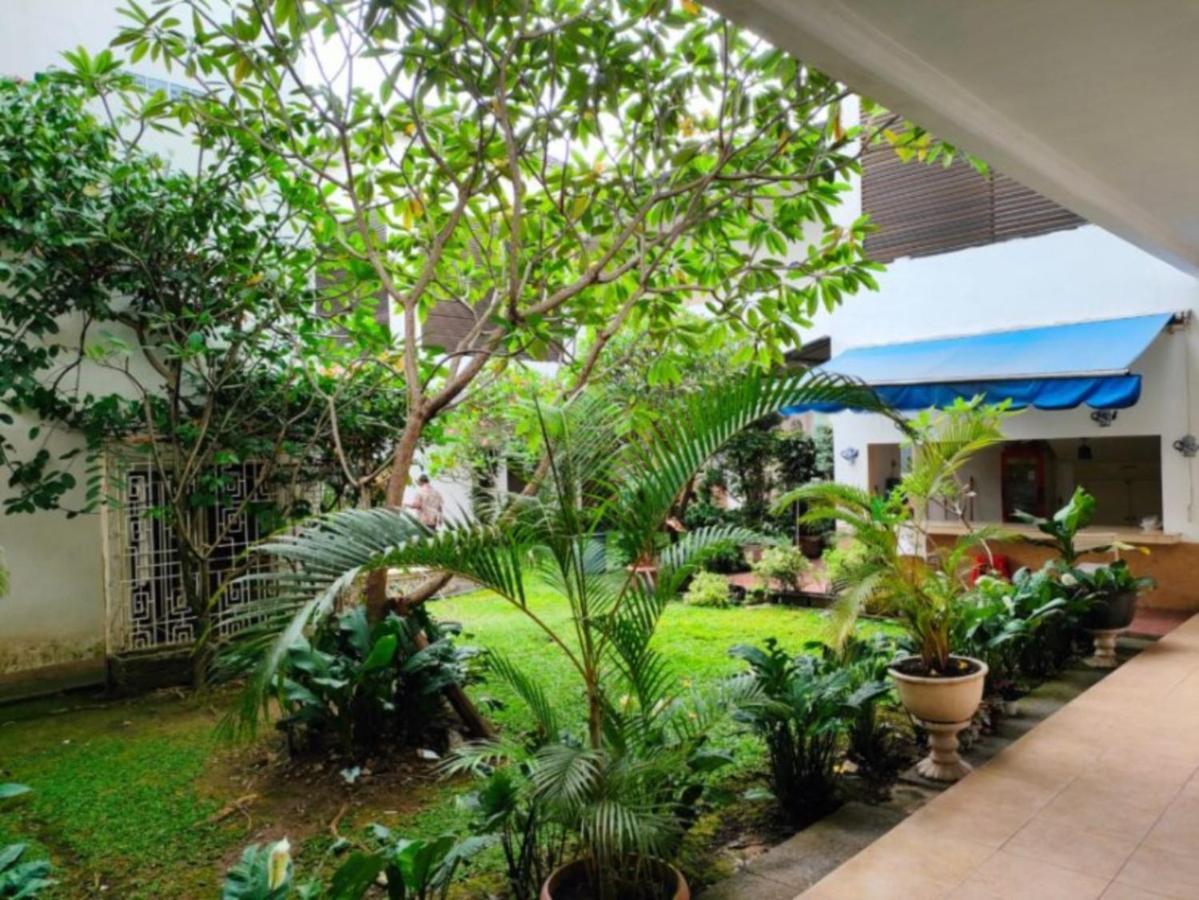 Roemah Moesi Hotel Medan Luaran gambar