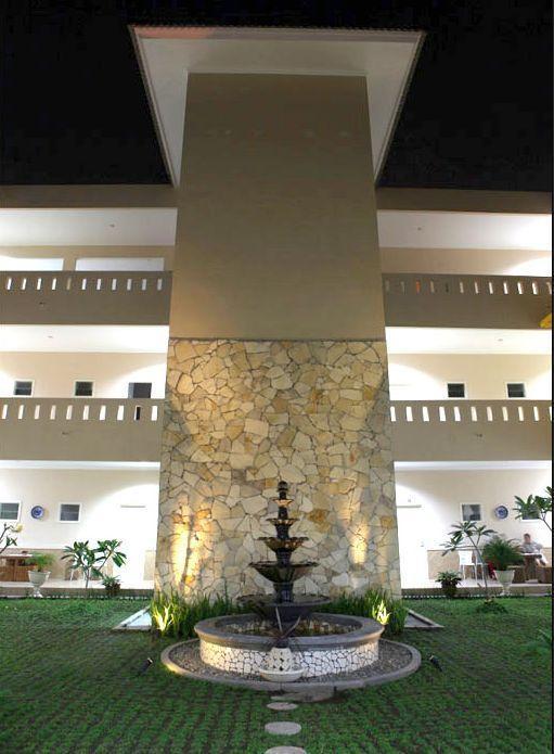 Roemah Moesi Hotel Medan Luaran gambar