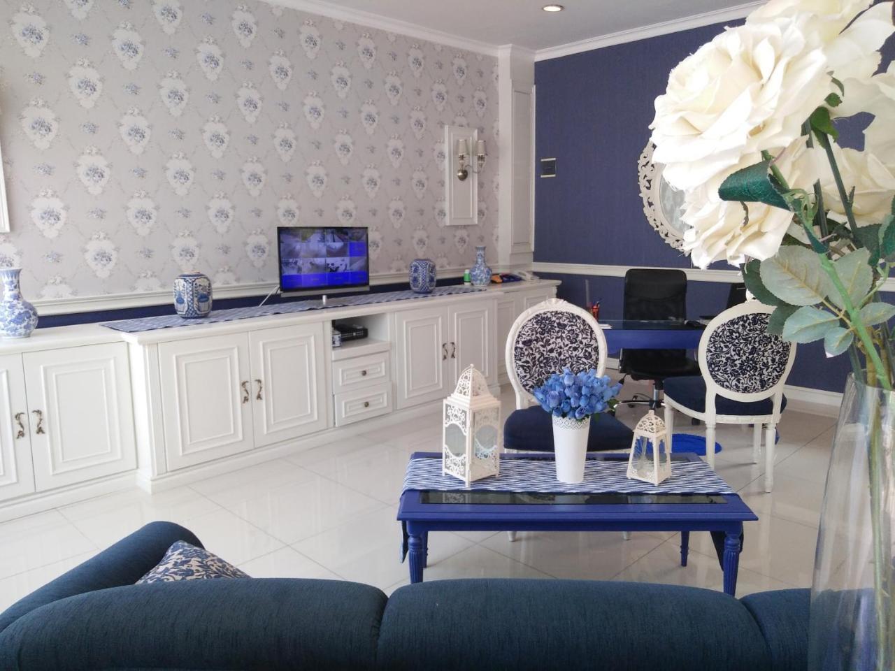 Roemah Moesi Hotel Medan Luaran gambar