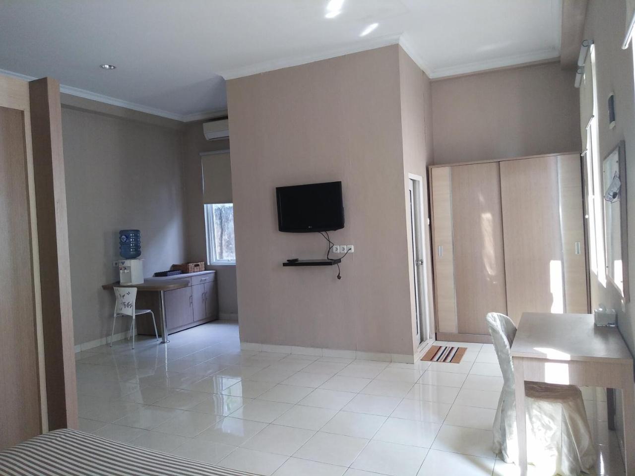 Roemah Moesi Hotel Medan Luaran gambar